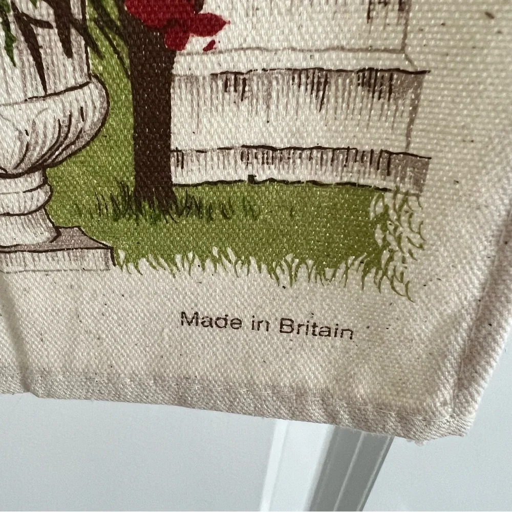 Country Houses of Wiltshire Kitchen Tea Towel Wall Hanging NWT